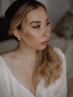 Полина